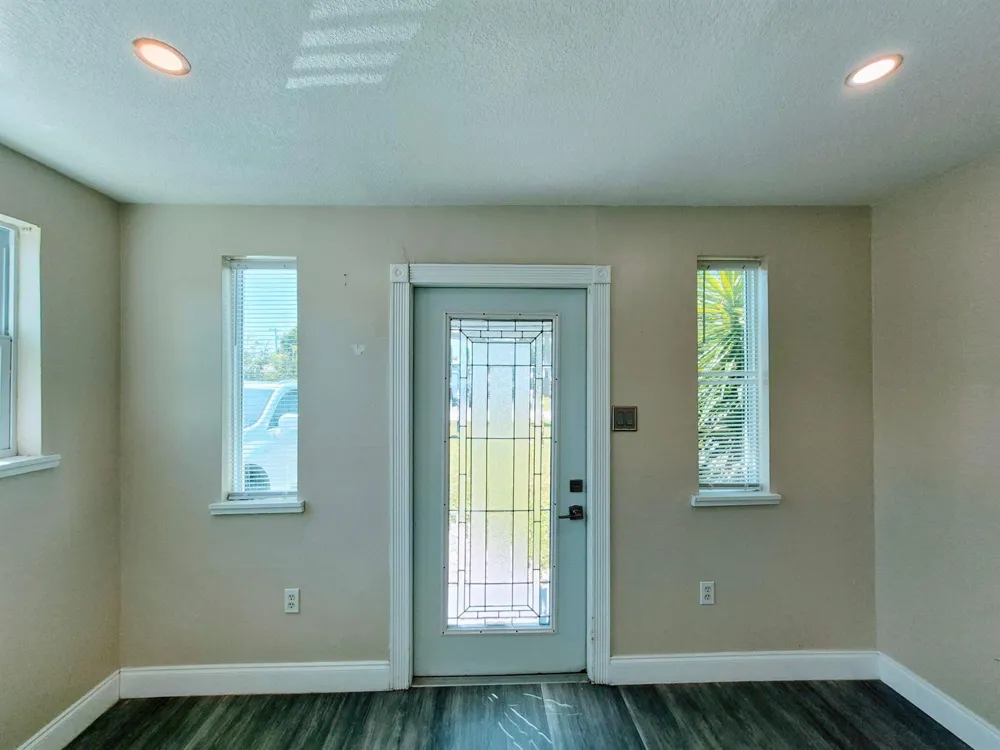 2793 SHAWNEE ROAD #B West Palm Beach, FL 33406