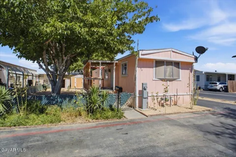 3753 E Avenue I #Spc 94