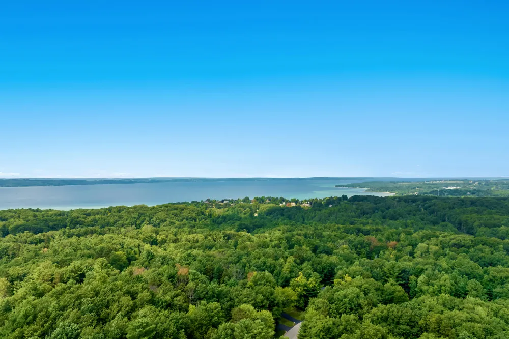 4270 Baywood Drive Traverse City, MI 49686