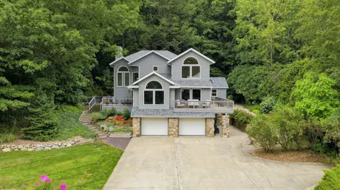 677 Tuttle Road
