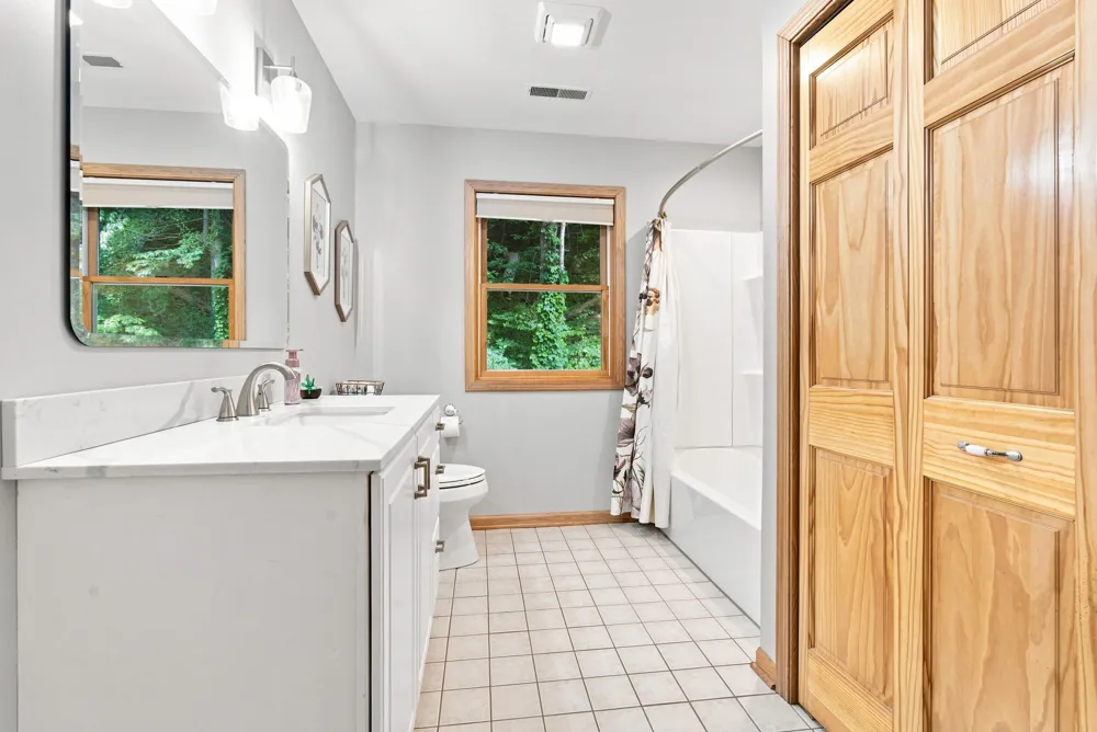 677 Tuttle Road Baroda, MI 49101