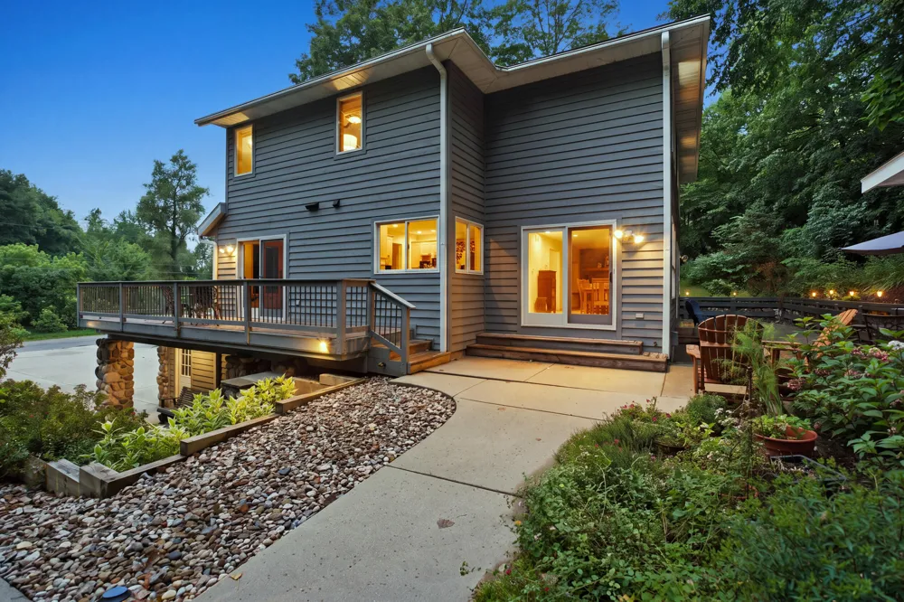 677 Tuttle Road Baroda, MI 49101