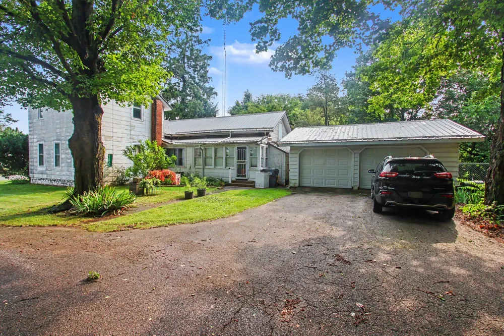 62835 Red Arrow Highway Hartford Township, MI 49057