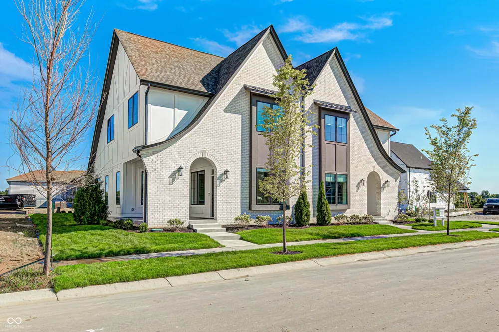 8764 Chauncey Street Zionsville, IN 46077
