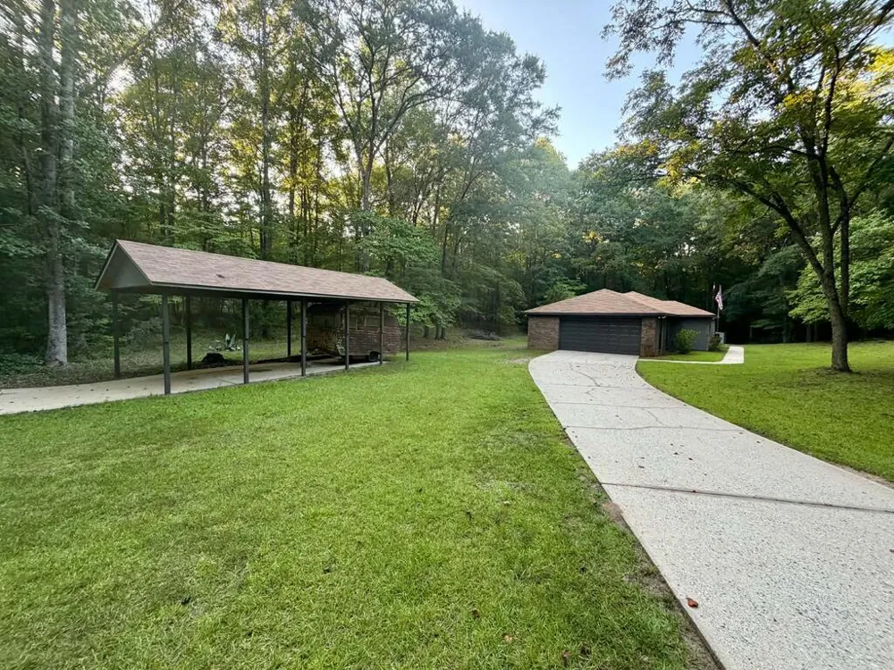 580 Grey Smoke Trail Cataula, GA 31804