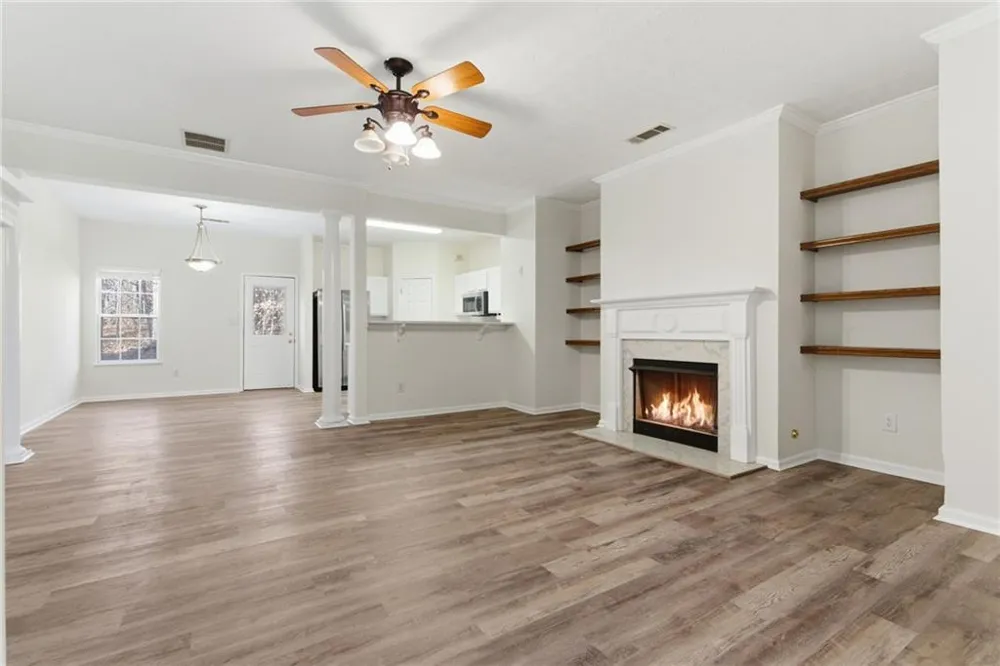 2913 Greyhawk Lane Cumming, GA 30040