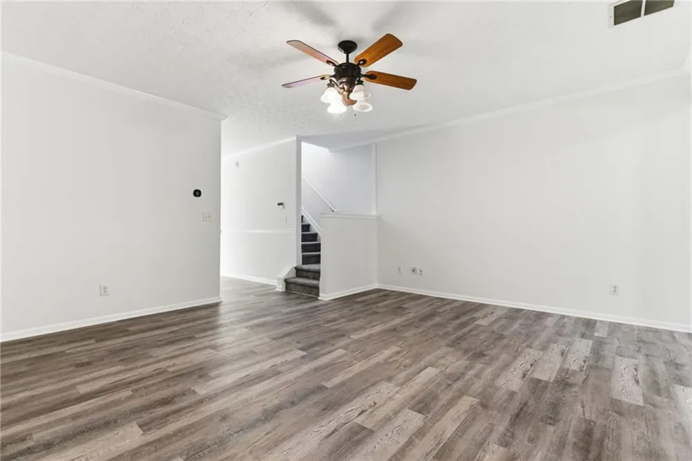 2913 Greyhawk Lane Cumming, GA 30040