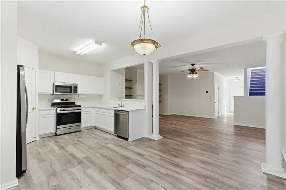 2913 Greyhawk Lane Cumming, GA 30040