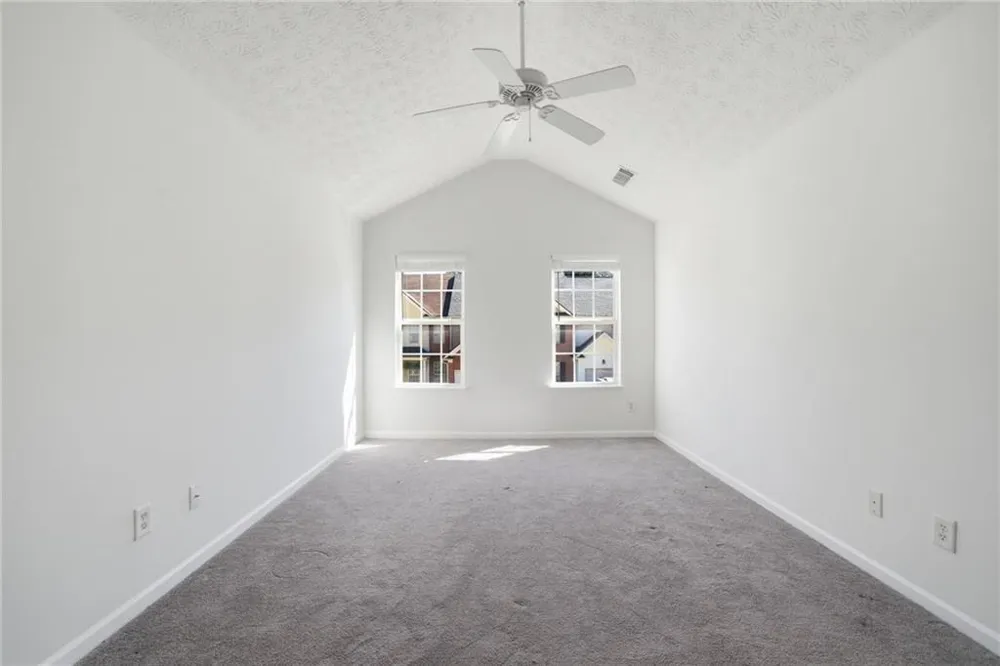 2913 Greyhawk Lane Cumming, GA 30040