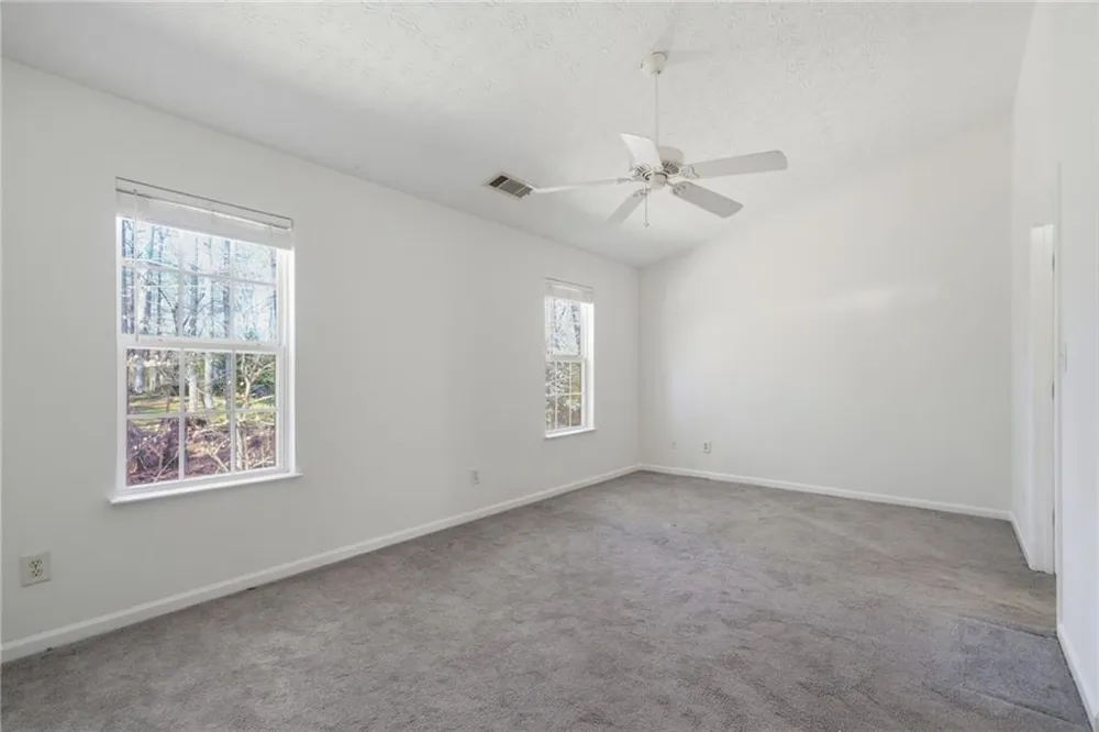 2913 Greyhawk Lane Cumming, GA 30040