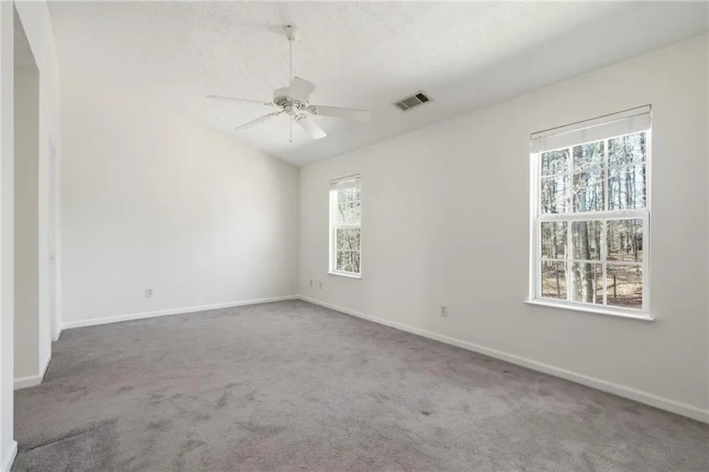2913 Greyhawk Lane Cumming, GA 30040