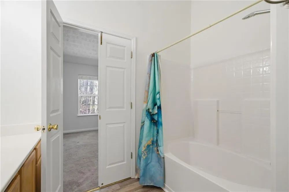 2913 Greyhawk Lane Cumming, GA 30040