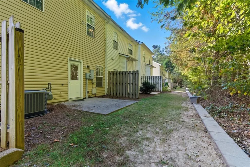 2913 Greyhawk Lane Cumming, GA 30040
