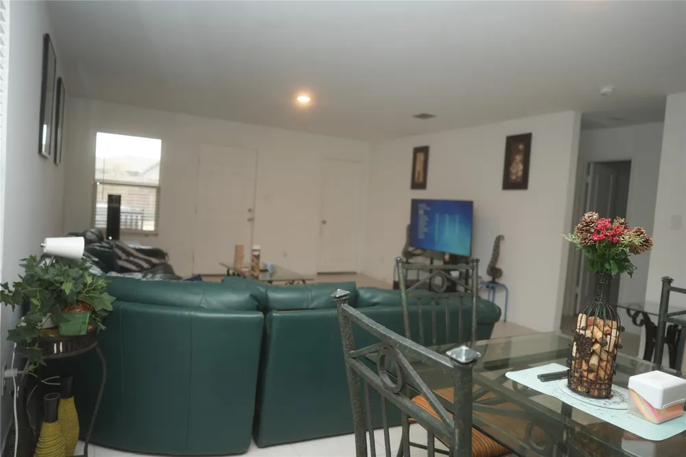 3480 Mildren Bend Crandall, TX 75114