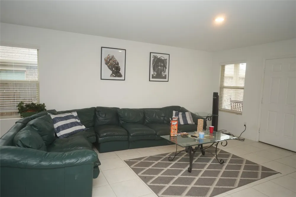 3480 Mildren Bend Crandall, TX 75114