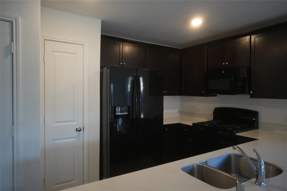 3480 Mildren Bend Crandall, TX 75114