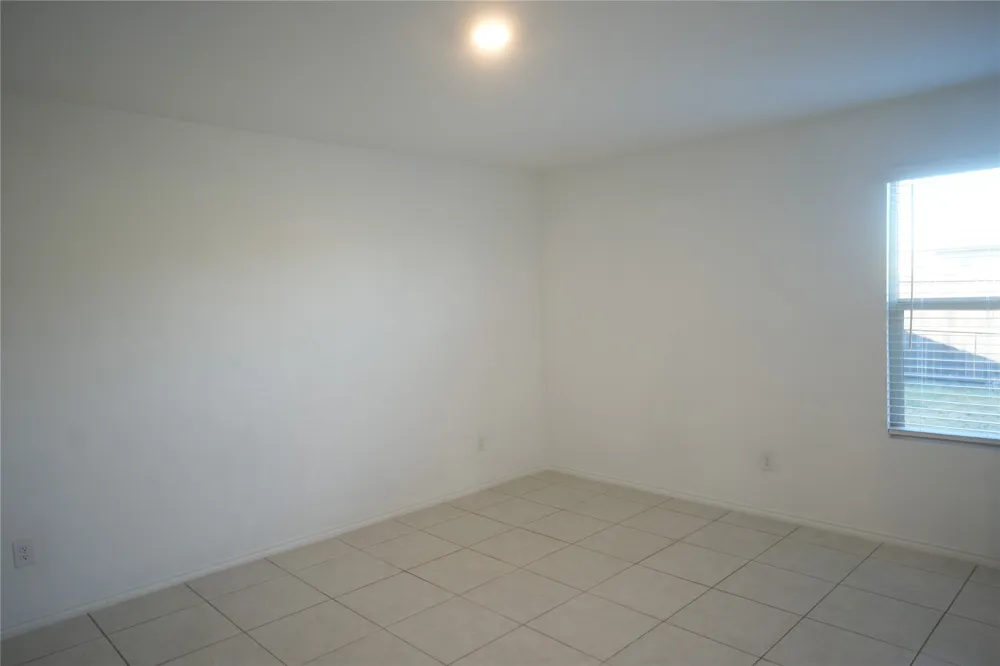 3480 Mildren Bend Crandall, TX 75114