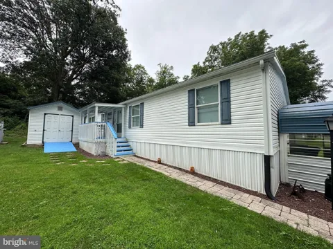 151 GARDNER DR