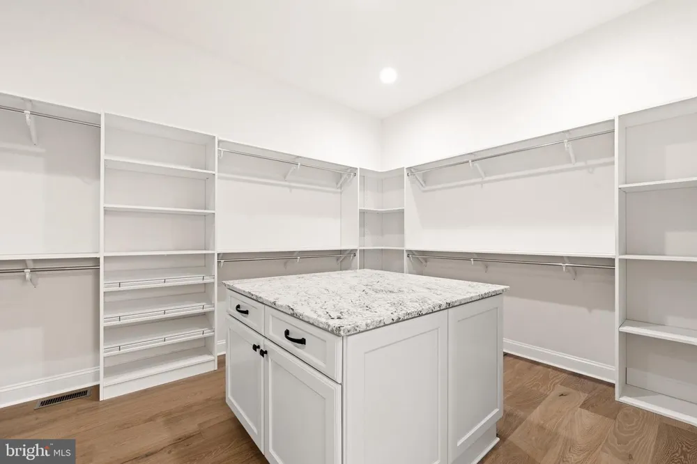 985 BOUNTY PLACE Owings, MD 20736