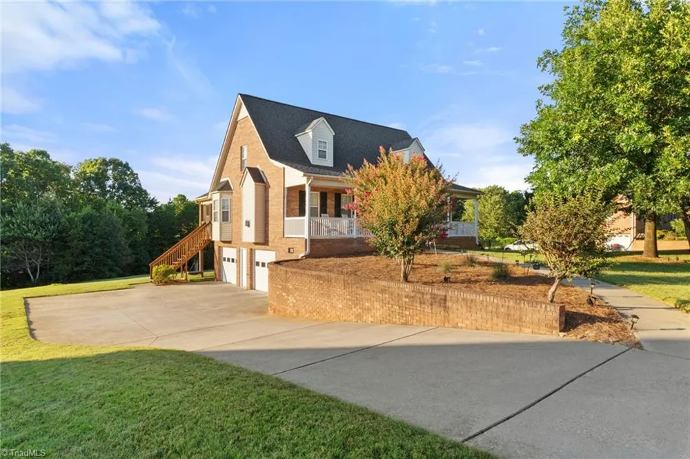 218 Transou Drive Lexington, NC 27295