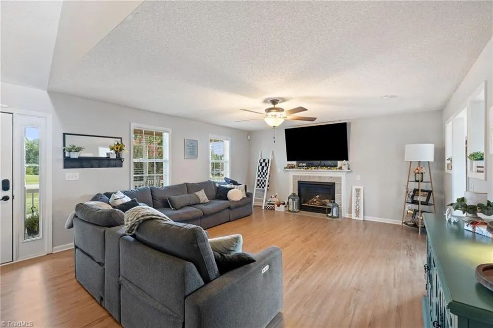 218 Transou Drive Lexington, NC 27295
