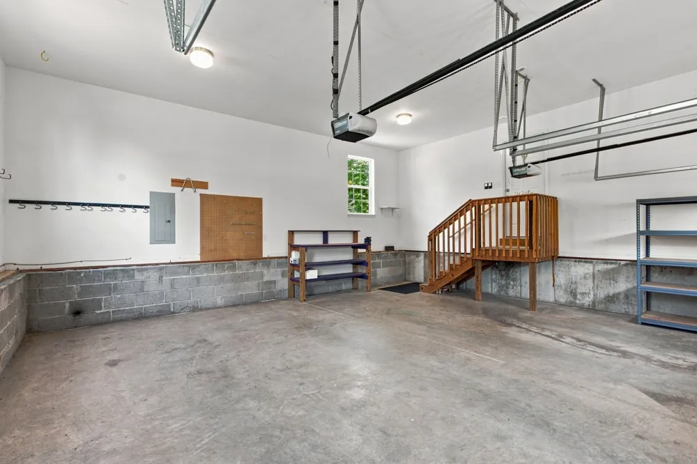 1501 Rebecca Dr Chapel Hill, TN 37034