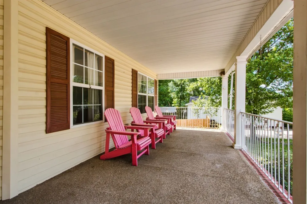 1501 Rebecca Dr Chapel Hill, TN 37034