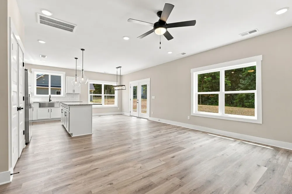 2849 Ferrells Branch Rd Beechgrove, TN 37018