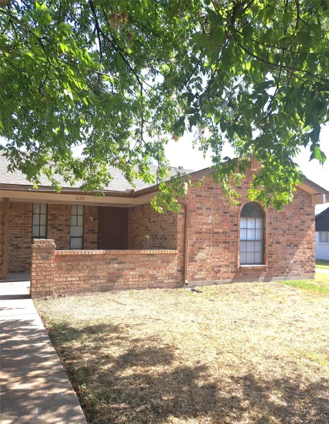 1125 Highbush Drive #1127