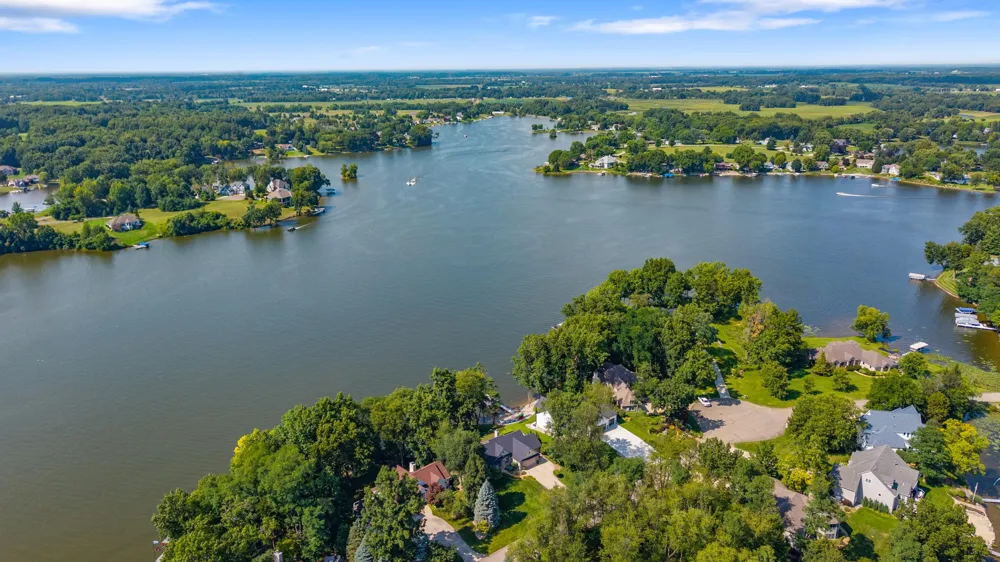 62092 Pheasant Pointe Drive Sturgis, MI 49091