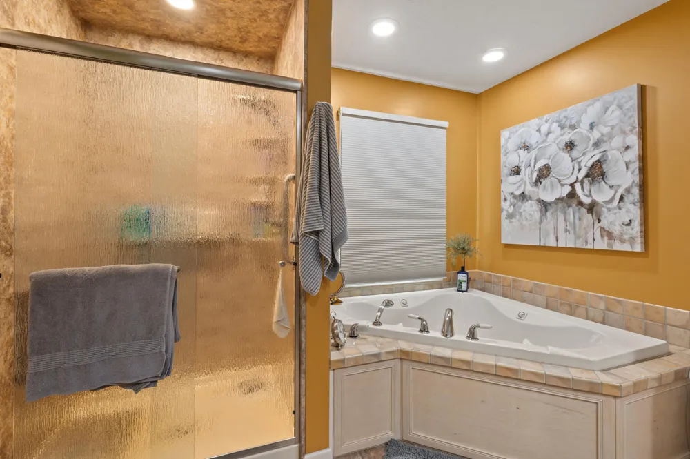 62092 Pheasant Pointe Drive Sturgis, MI 49091