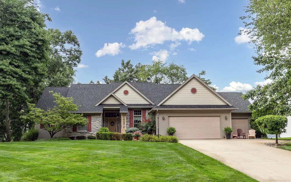 62092 Pheasant Pointe Drive Sturgis, MI 49091