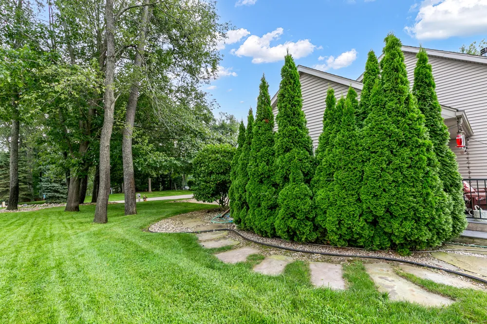 62092 Pheasant Pointe Drive Sturgis, MI 49091