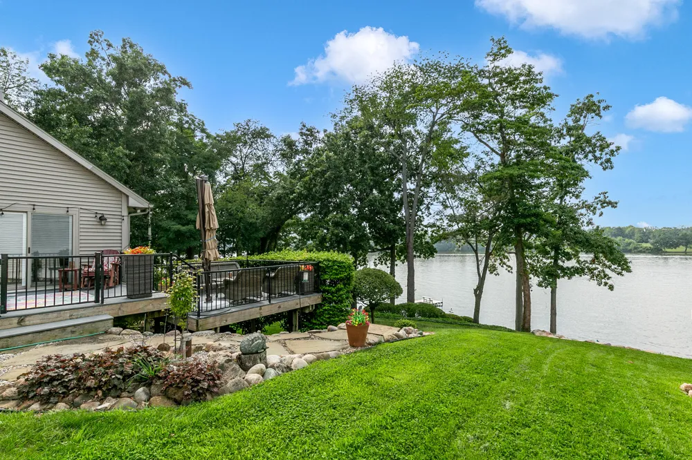 62092 Pheasant Pointe Drive Sturgis, MI 49091