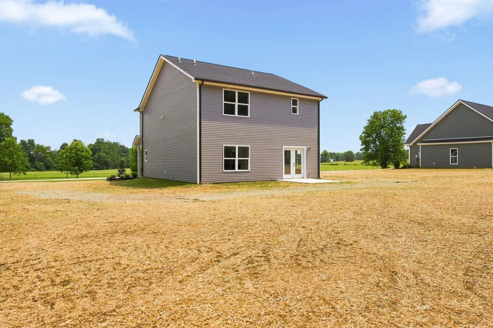 2913 Ferrells Branch Rd Beechgrove, TN 37018