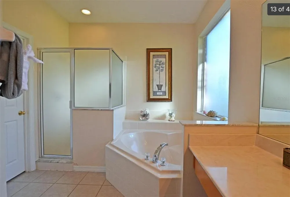 8646 LA ISLA DRIVE Kissimmee, FL 34747