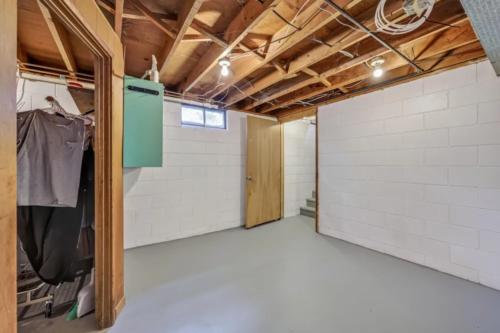 1235 Sumac Street Muskegon, MI 49445