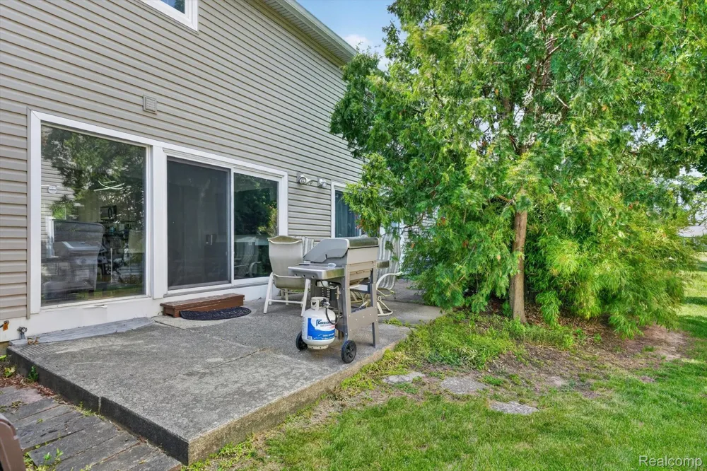 761 Kirts Boulevard Troy City, MI 48084