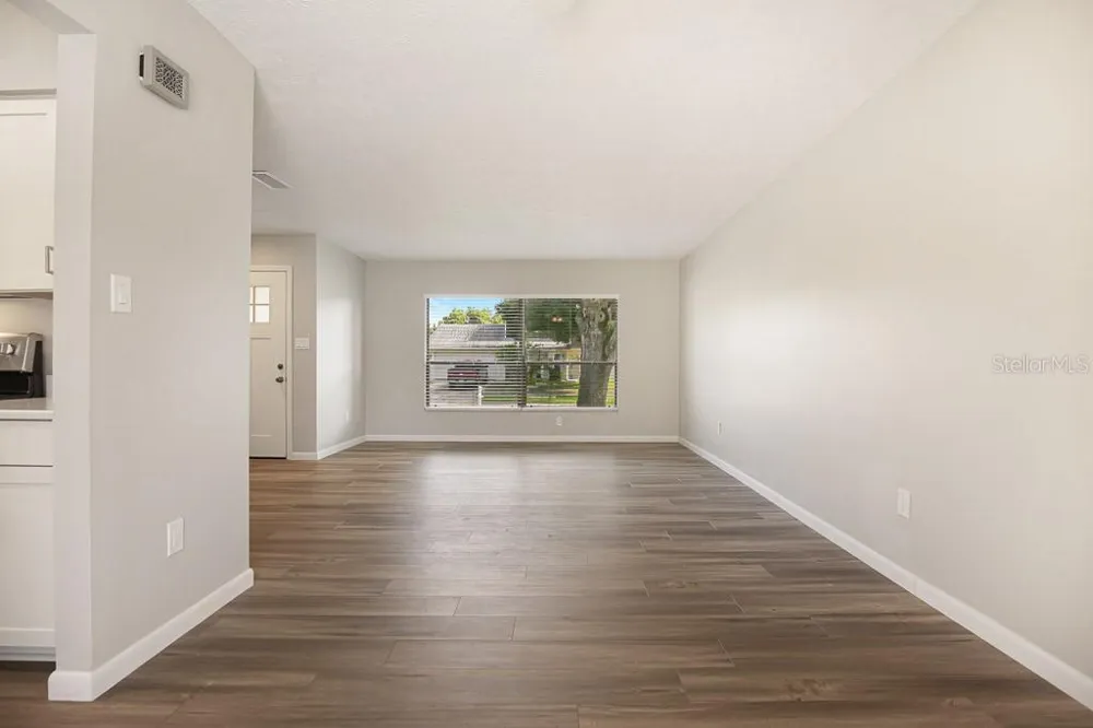 423 VAN REED MANOR DRIVE Brandon, FL 33511