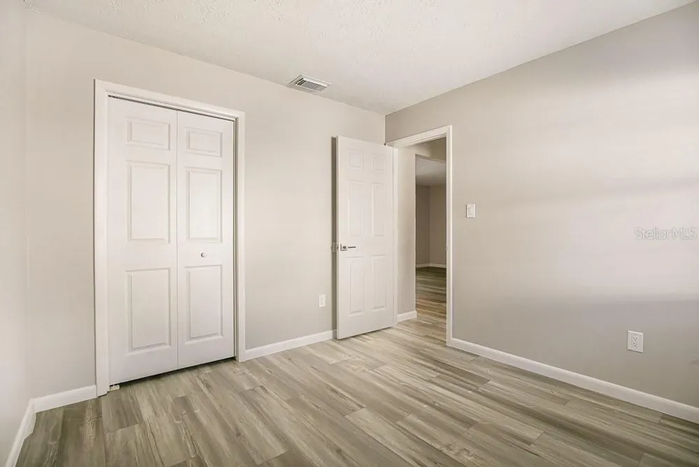 423 VAN REED MANOR DRIVE Brandon, FL 33511