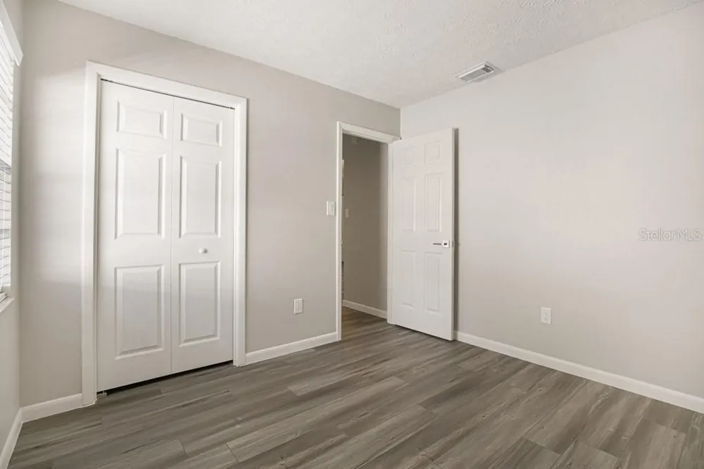 423 VAN REED MANOR DRIVE Brandon, FL 33511
