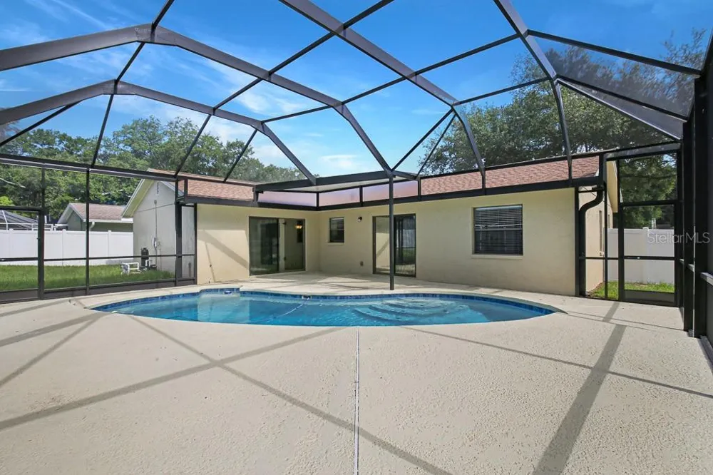 423 VAN REED MANOR DRIVE Brandon, FL 33511
