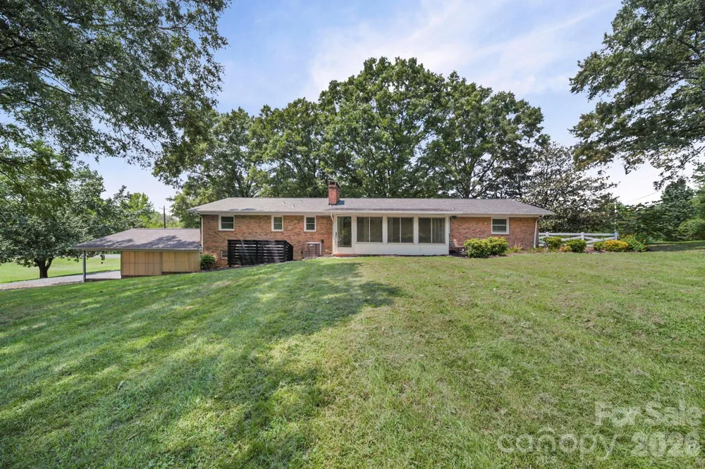 42837 Vickers Store Road Albemarle, NC 28001