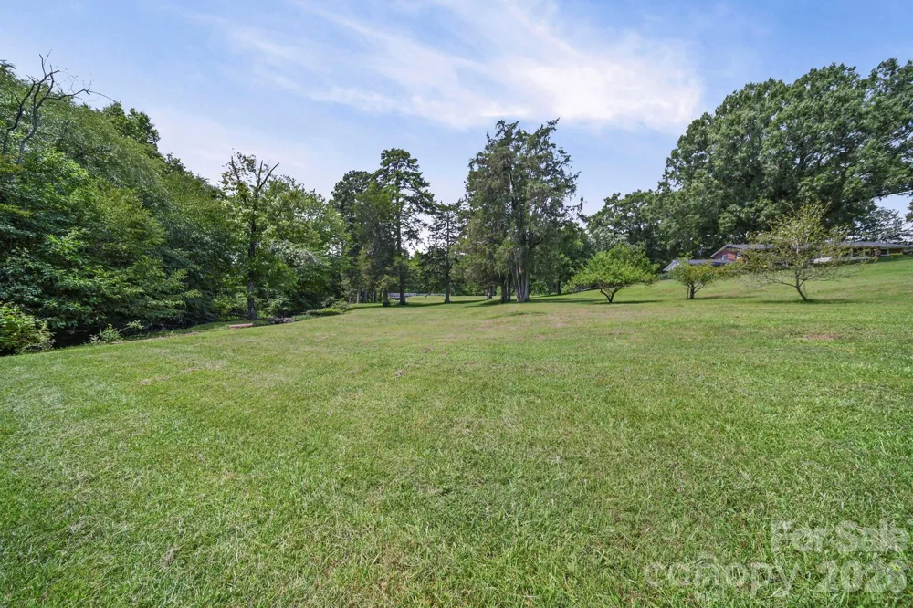 42837 Vickers Store Road Albemarle, NC 28001