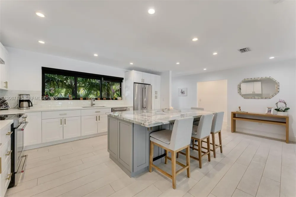 7790 SW 53rd Avenue Miami, FL 33143