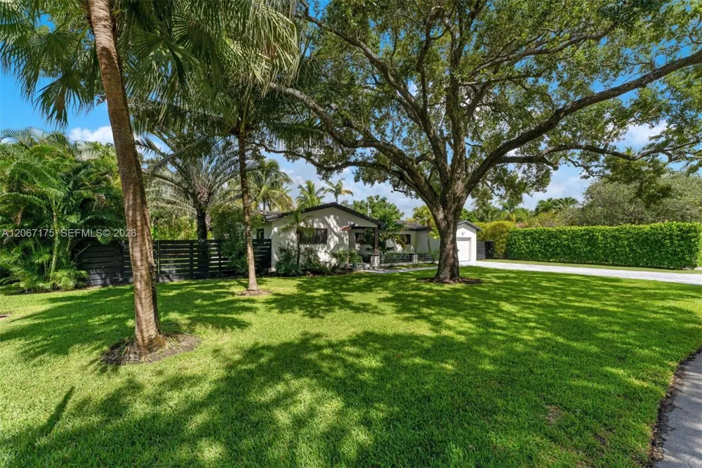 7790 SW 53rd Avenue Miami, FL 33143