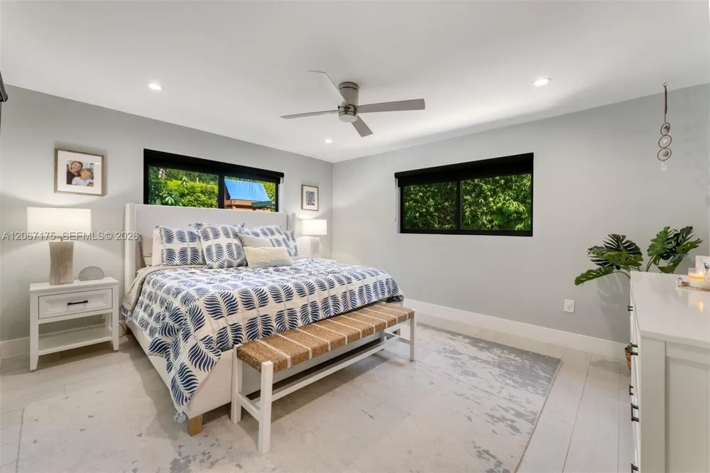 7790 SW 53rd Avenue Miami, FL 33143