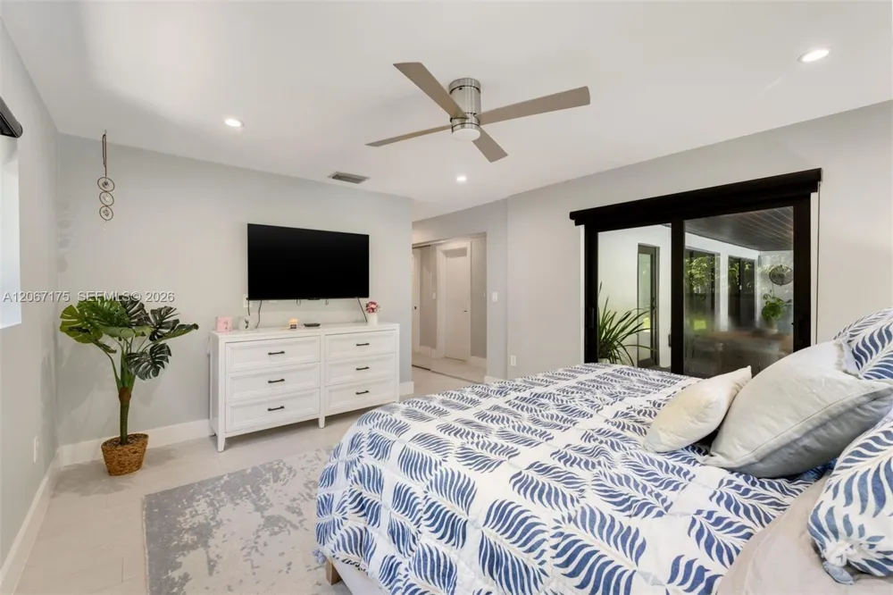 7790 SW 53rd Avenue Miami, FL 33143