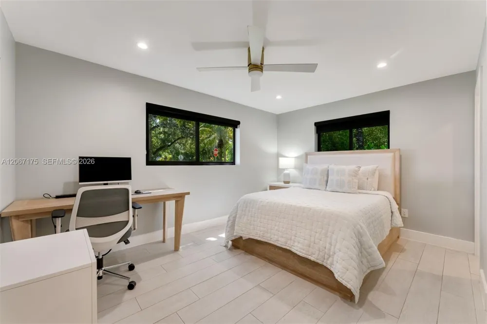 7790 SW 53rd Avenue Miami, FL 33143