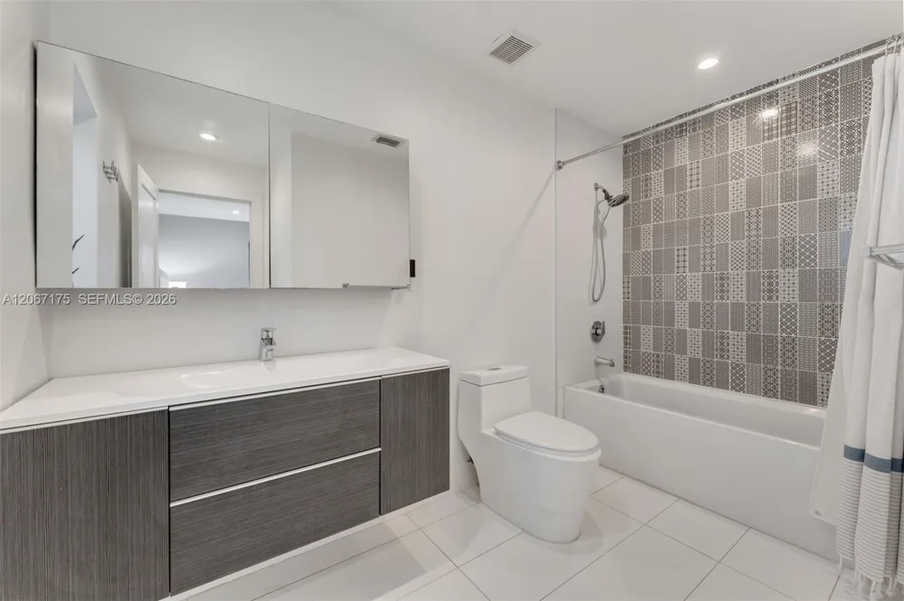 7790 SW 53rd Avenue Miami, FL 33143